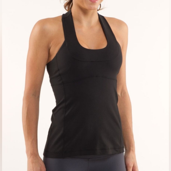 Lululemon Scoop Neck Tank With Built-In Bra - Black Size 8 - Picture 1 of 6